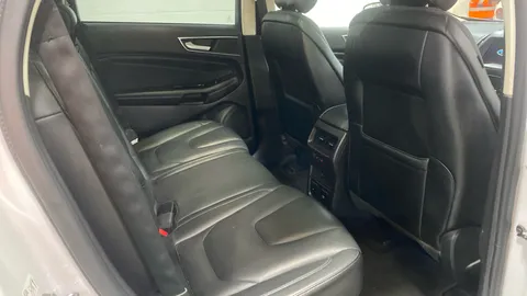 Ford Edge 2.0 TDCi 210 Titanium Powershift