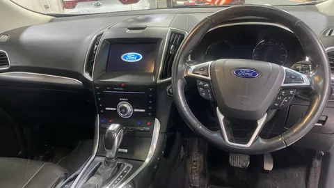 Ford Edge 2.0 TDCi 210 Titanium Powershift