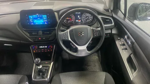 Suzuki S-Cross 1.4 Boosterjet 48V Hybrid Motion