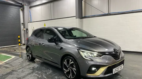 Renault Clio 1.6 E-TECH full hybrid 145 Engineered Auto