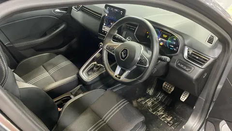 Renault Clio 1.6 E-TECH full hybrid 145 Engineered Auto