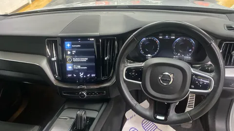 Volvo Xc60 2.0 B4D R DESIGN Geartronic