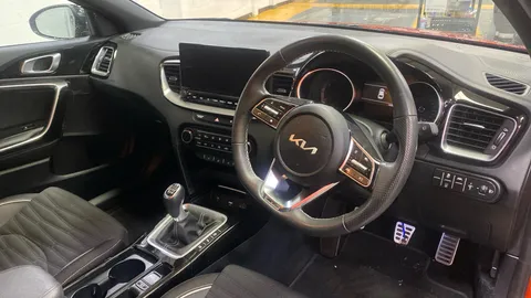 Kia Pro Ceed 1.5T GDi ISG GT-Line