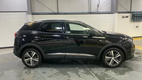 Peugeot 3008 1.2 PureTech Allure Premium EAT8