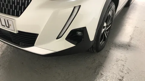 Peugeot 2008 1.2 PureTech 130 GT