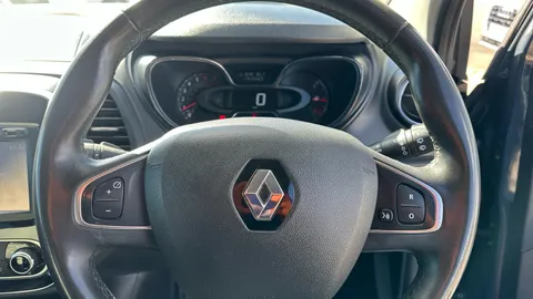 Renault Captur 0.9 TCE 90 Iconic