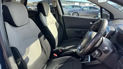 Renault Captur 0.9 TCE 90 Iconic