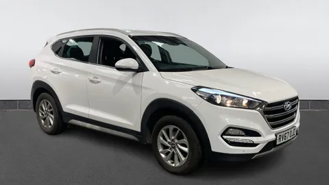 HYUNDAI TUCSON 1.7 CRDi Blue Drive Premium 2WD