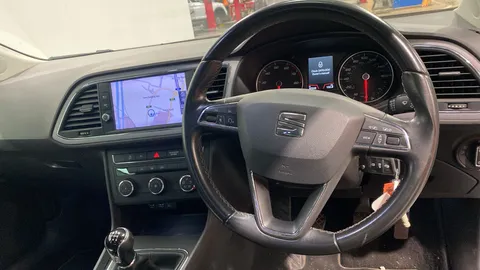 SEAT LEON 1.0 TSI SE Dynamic [EZ]