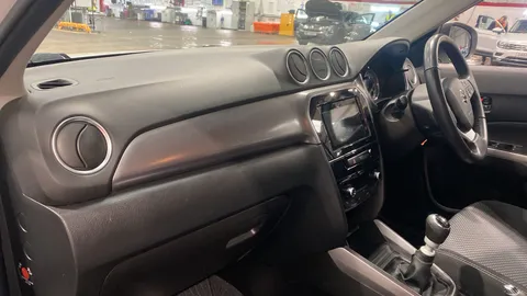 SUZUKI VITARA 1.4 Boosterjet 48V Hybrid SZ-T