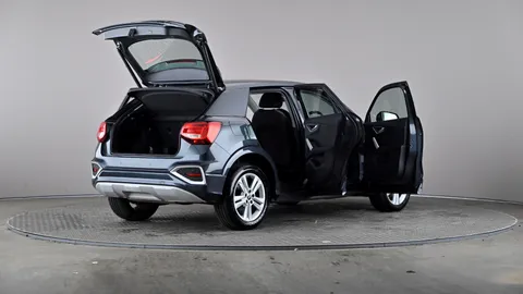 AUDI Q2 30 TFSI Sport