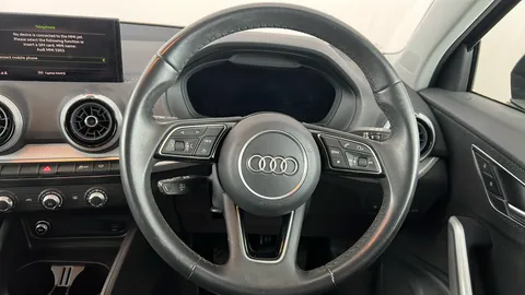 AUDI Q2 30 TFSI Sport