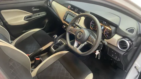 Nissan Micra 1.0 Acenta