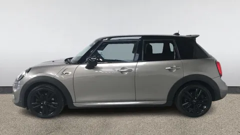 Mini Hatchback 2.0 Cooper S Sport II 5dr Auto [Comfort/Nav Pack]