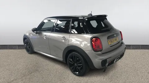 Mini Hatchback 2.0 Cooper S Sport II 5dr Auto [Comfort/Nav Pack]