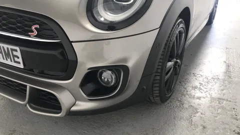 Mini Hatchback 2.0 Cooper S Sport II 5dr Auto [Comfort/Nav Pack]