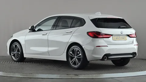 BMW 1 SERIES 118d Sport