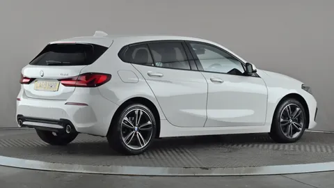 BMW 1 SERIES 118d Sport