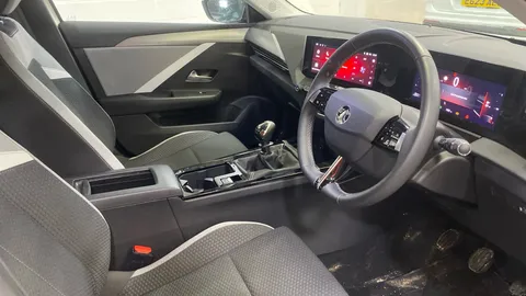 Vauxhall Astra 1.2 Turbo Design 5dr