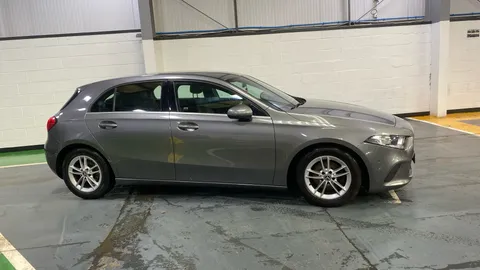 MERCEDES-BENZ A CLASS A180 SE Executive