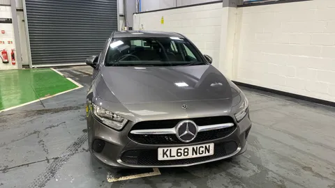 MERCEDES-BENZ A CLASS A180 SE Executive