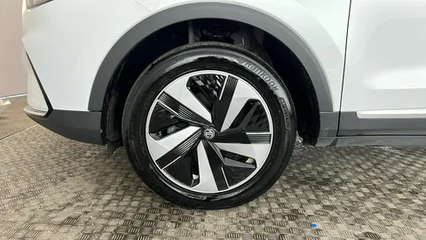 MG MOTOR UK ZS 115kW Trophy EV Long Range 73kWh Auto