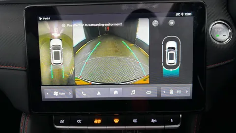 MG MOTOR UK ZS 115kW Trophy EV Long Range 73kWh Auto