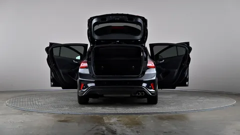 Ford Focus 1.0 EcoBoost Hybrid mHEV ST-Line 5dr Auto