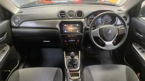 Suzuki Vitara 1.4 Boosterjet 48V Hybrid SZ-T