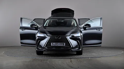 LEXUS NX 450h+ 2.5 E-CVT [Premium Pack]