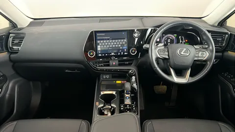 LEXUS NX 450h+ 2.5 E-CVT [Premium Pack]