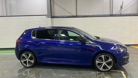 Peugeot 308 1.5 BlueHDi 130 GT Line