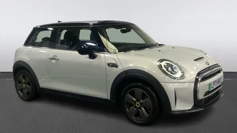 Mini Hatchback 135kW Cooper S Level 1 33kWh Auto