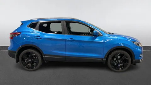 Nissan Qashqai 1.3 DiG-T Tekna