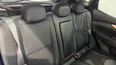 Nissan Qashqai 1.3 DiG-T Tekna