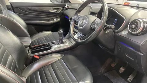 Mg Motor Uk               Hs 1.5 T-GDI Exclusive