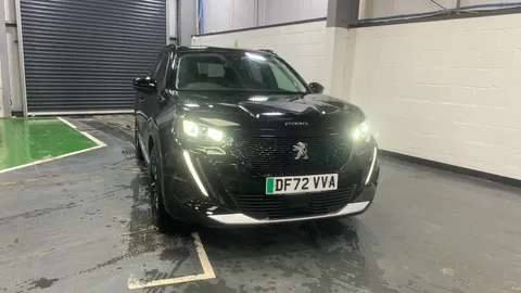 PEUGEOT 2008 100kW Allure Premium+ 50kWh Auto