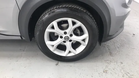 Nissan Juke 1.0 DiG-T 114 N-Connecta DCT