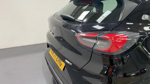 Ford Puma 1.0 EcoBoost Hybrid mHEV ST-Line