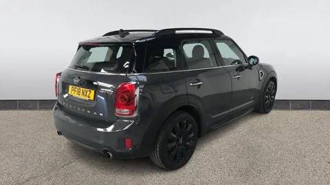 Mini Countryman 2.0 Cooper S ALL4 [Chili Pack]