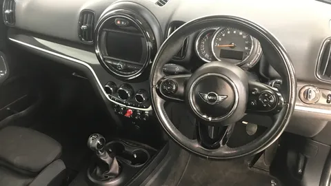 Mini Countryman 2.0 Cooper S ALL4 [Chili Pack]