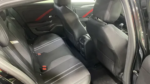 Vauxhall Astra 1.2 Turbo 130 GS Line