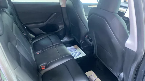 Tesla                     Model Y Long Range AWD Auto