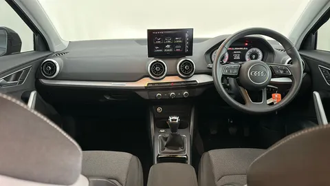 AUDI Q2 30 TFSI 116 Sport