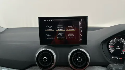 AUDI Q2 30 TFSI 116 Sport