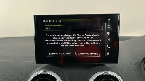 AUDI Q2 30 TFSI 116 Sport