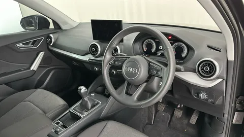 AUDI Q2 30 TFSI 116 Sport