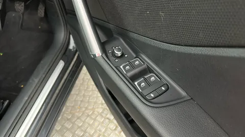 AUDI Q2 30 TFSI 116 Sport