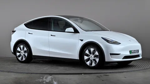 Tesla                     Model Y Long Range AWD Auto
