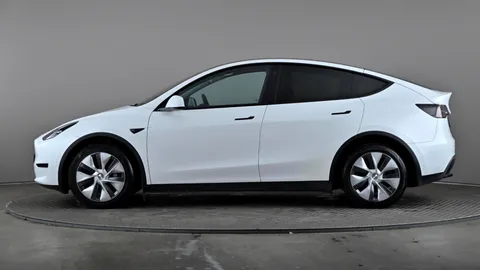 Tesla                     Model Y Long Range AWD Auto